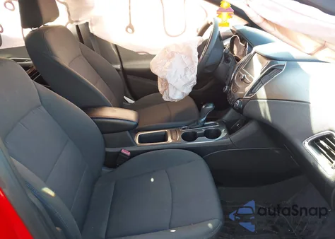 2018 Chevrolet Cruze Lt Auto z USA, uszkodzony, nr VIN 1G1BE5SM0J7150683